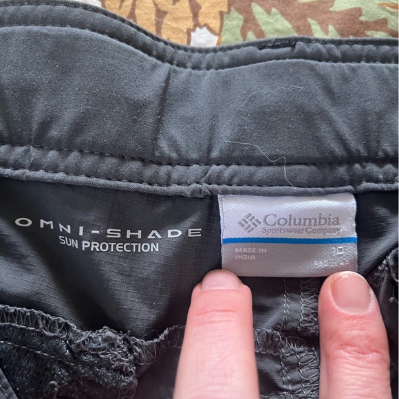 Columbia Women’s Size 10 Gray Omni Shade Sun Protection UPF 50 Hiking Pants - Picture 3 of 16
